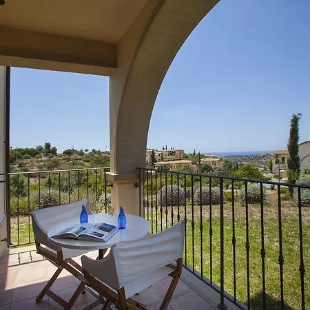 With Stunning Views Of The Sea Aphrodite Hills 72 Villa Kouklia
