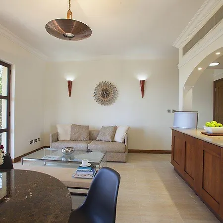 With Stunning Views Of The Sea Aphrodite Hills 72 * Kuklia
