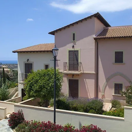 With Stunning Views Of The Sea Aphrodite Hills 72 *